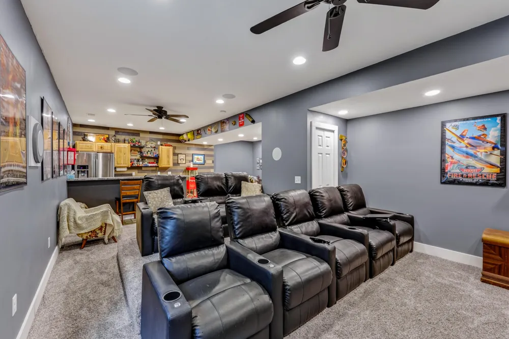 2525 Chestnut Trail Muskegon, MI 49442
