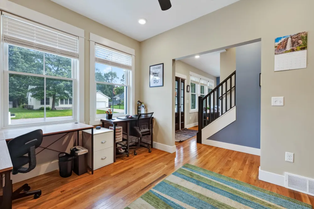 2525 Chestnut Trail Muskegon, MI 49442