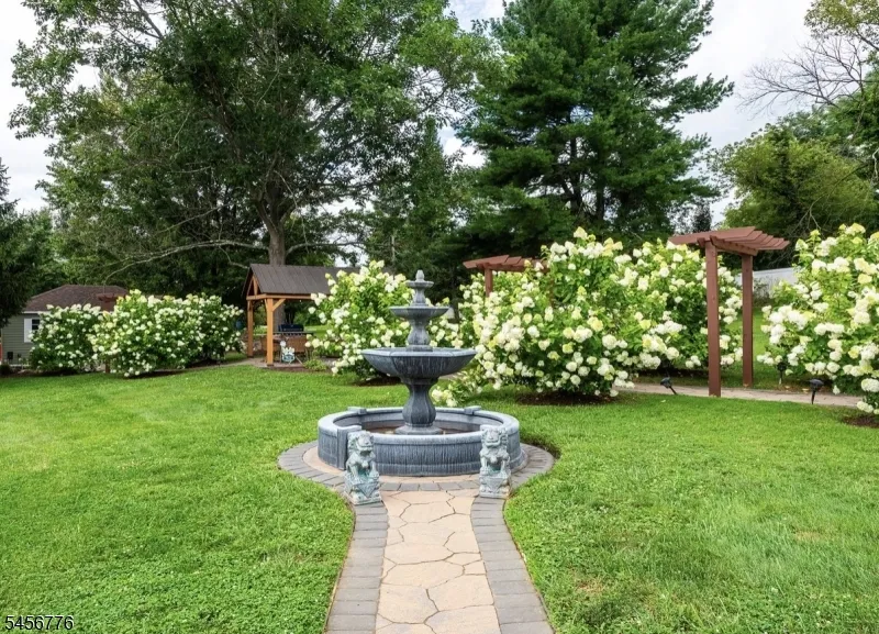146 Changewater Rd Washington, NJ 07882
