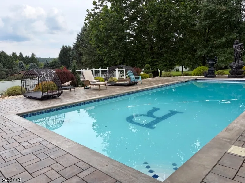 146 Changewater Rd Washington, NJ 07882