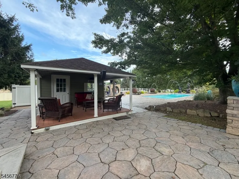 146 Changewater Rd Washington, NJ 07882