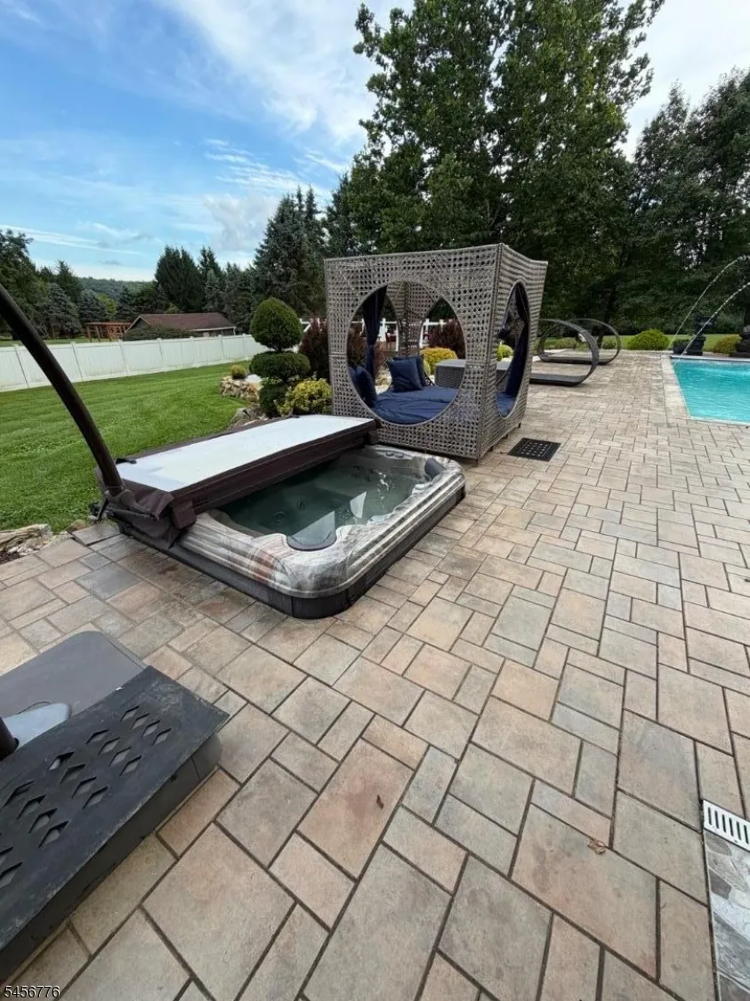146 Changewater Rd Washington, NJ 07882