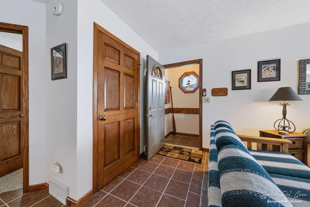 8601 Hidden Trail Orleans, MI 48865