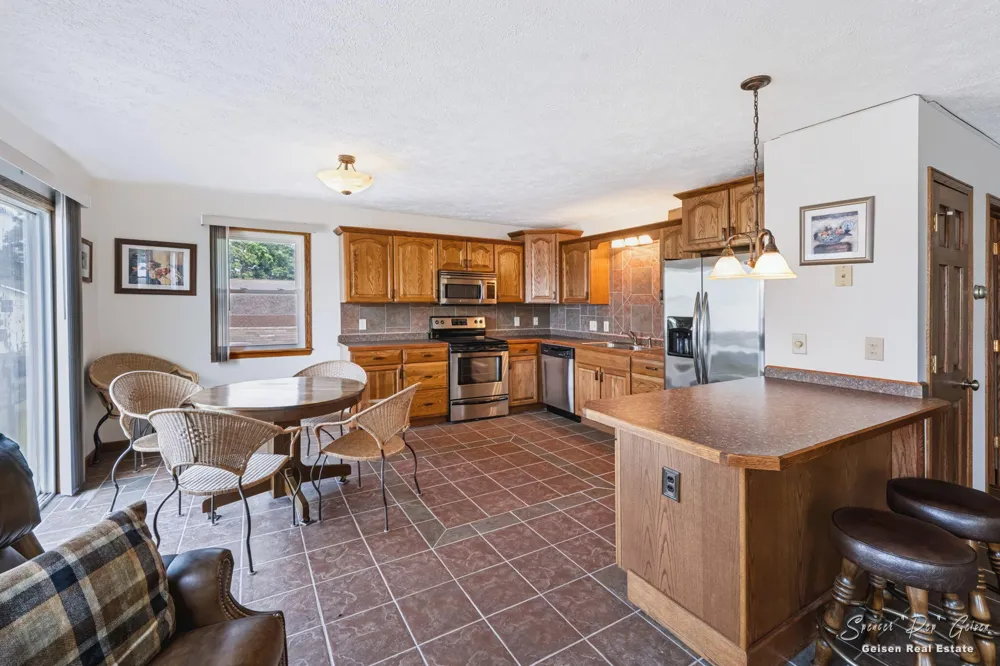8601 Hidden Trail Orleans, MI 48865