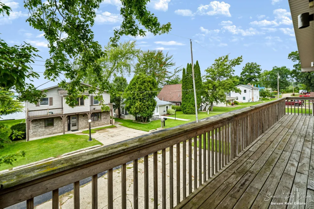 8601 Hidden Trail Orleans, MI 48865