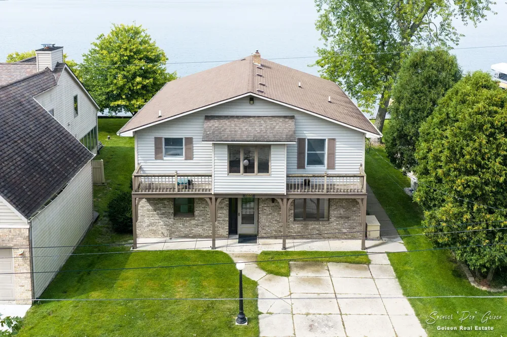 8601 Hidden Trail Orleans, MI 48865