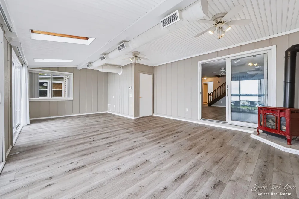 8601 Hidden Trail Orleans, MI 48865