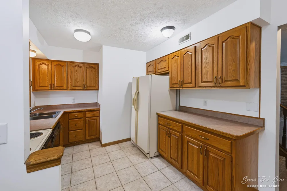 8601 Hidden Trail Orleans, MI 48865