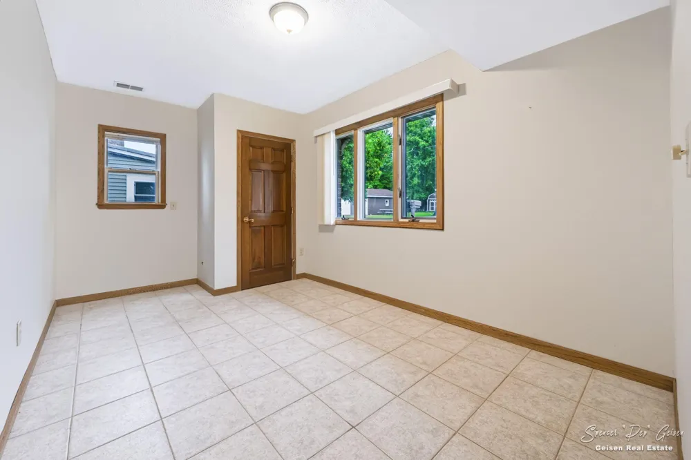 8601 Hidden Trail Orleans, MI 48865