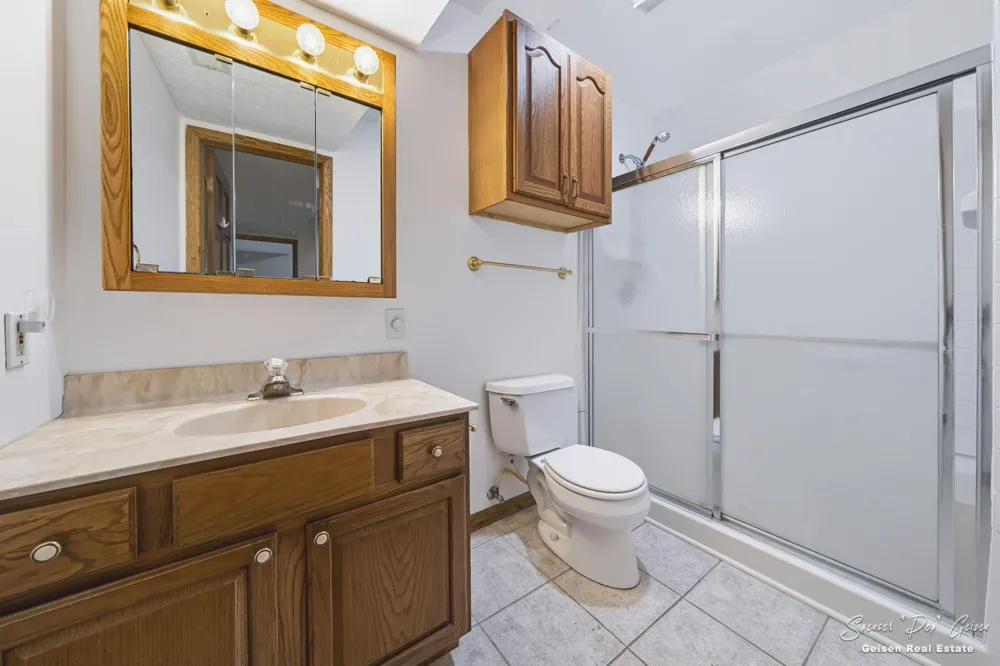 8601 Hidden Trail Orleans, MI 48865