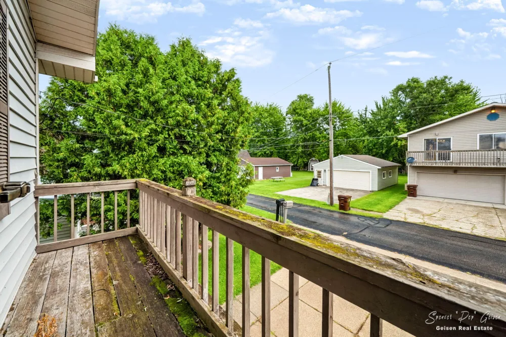 8601 Hidden Trail Orleans, MI 48865