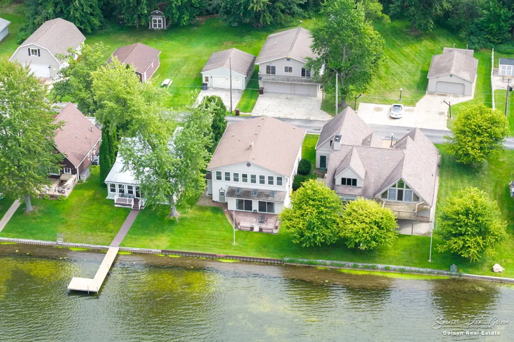 8601 Hidden Trail Orleans, MI 48865