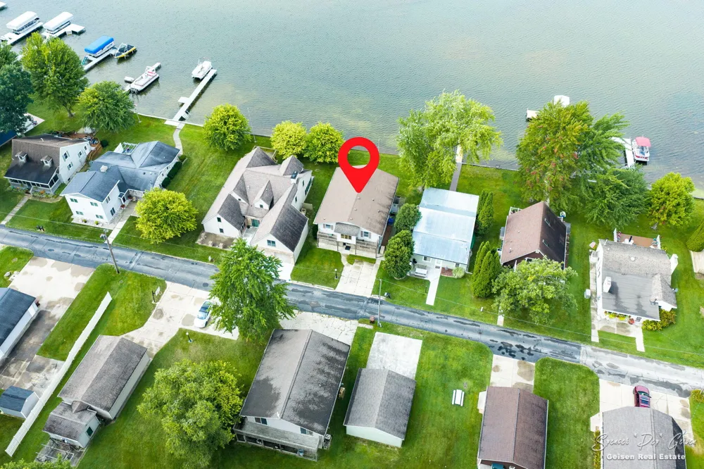 8601 Hidden Trail Orleans, MI 48865