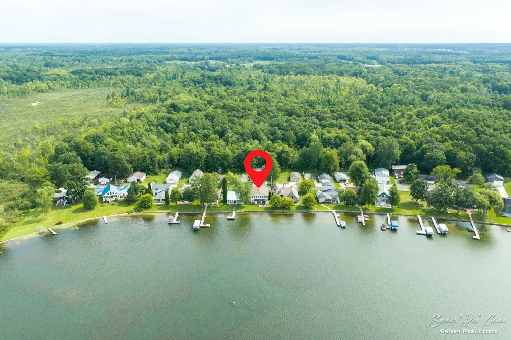 8601 Hidden Trail Orleans, MI 48865