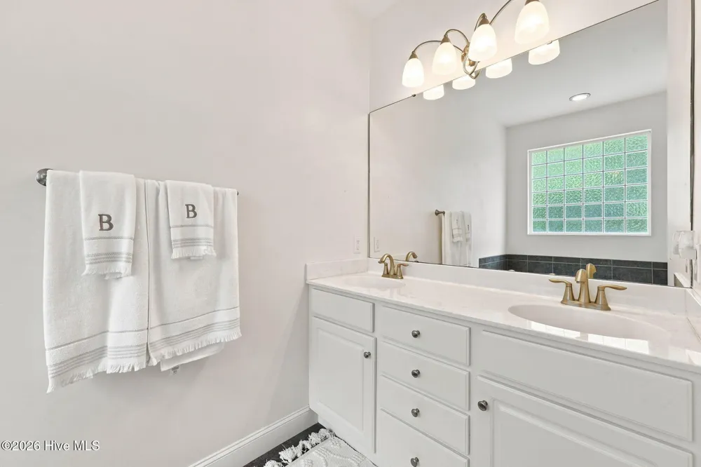 151 York Street Washington, NC 27889