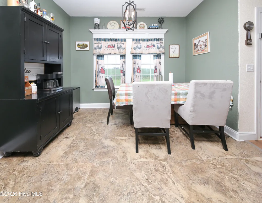 126 Algonquin Trail Shawboro, NC 27973