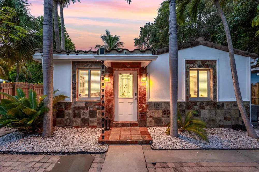 1521 SW 4th Avenue Fort Lauderdale, FL 33315