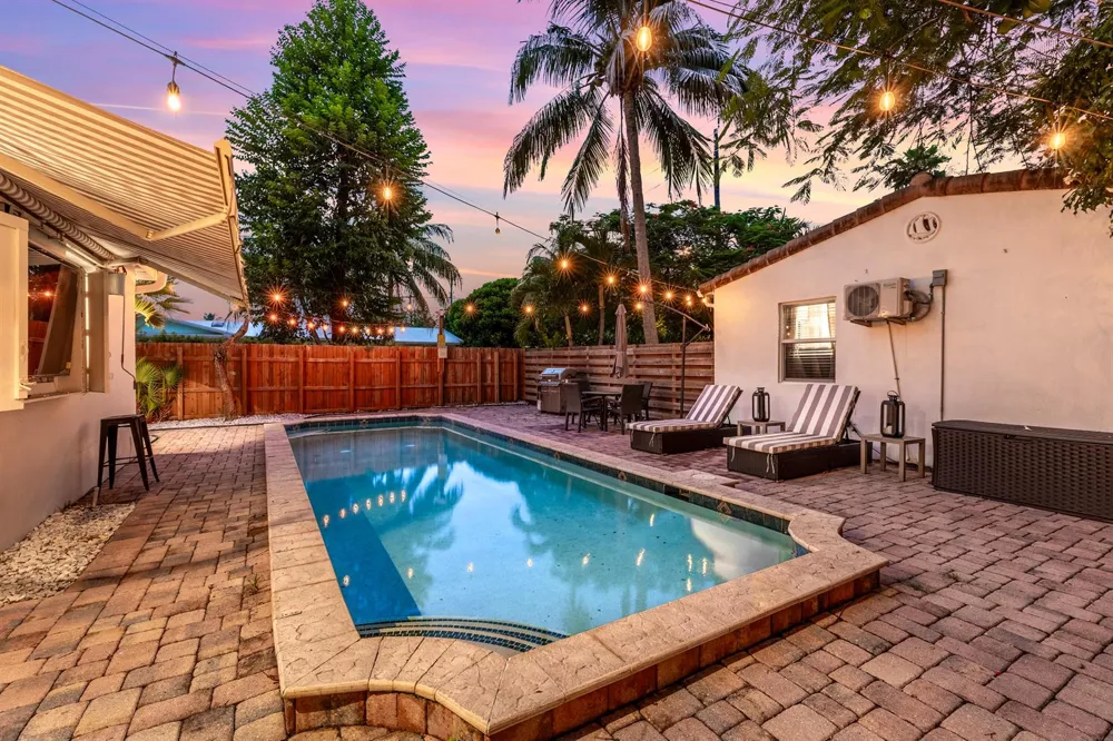 1521 SW 4th Avenue Fort Lauderdale, FL 33315