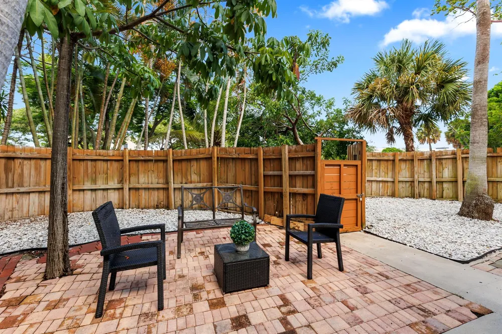 1521 SW 4th Avenue Fort Lauderdale, FL 33315
