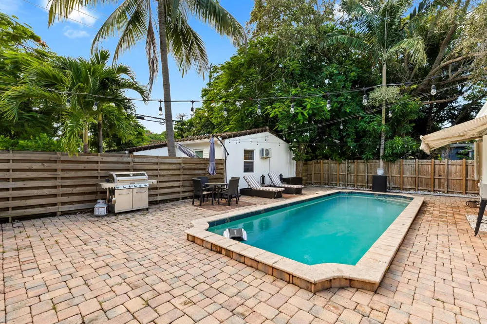 1521 SW 4th Avenue Fort Lauderdale, FL 33315