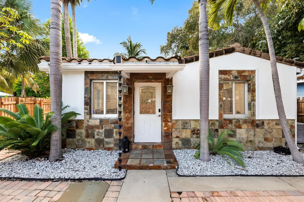 1521 SW 4th Avenue Fort Lauderdale, FL 33315