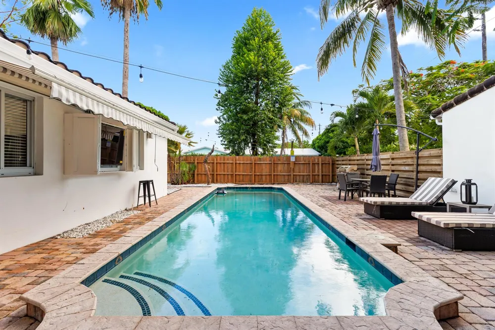 1521 SW 4th Avenue Fort Lauderdale, FL 33315