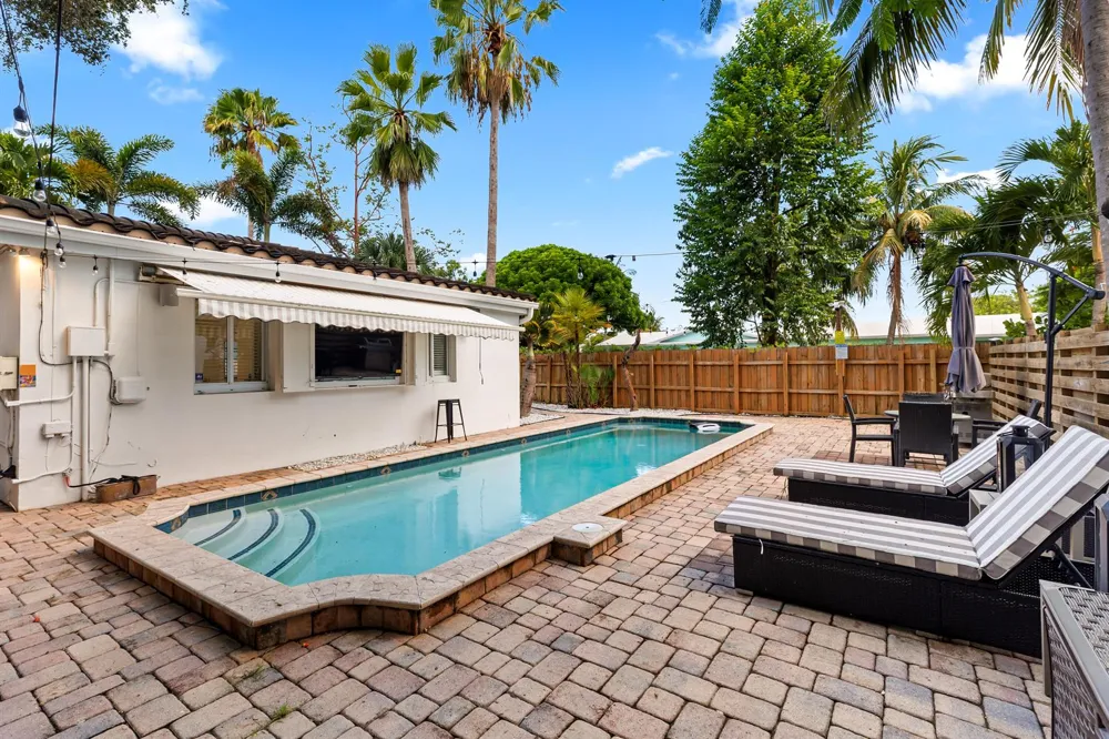 1521 SW 4th Avenue Fort Lauderdale, FL 33315