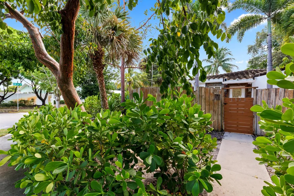 1521 SW 4th Avenue Fort Lauderdale, FL 33315