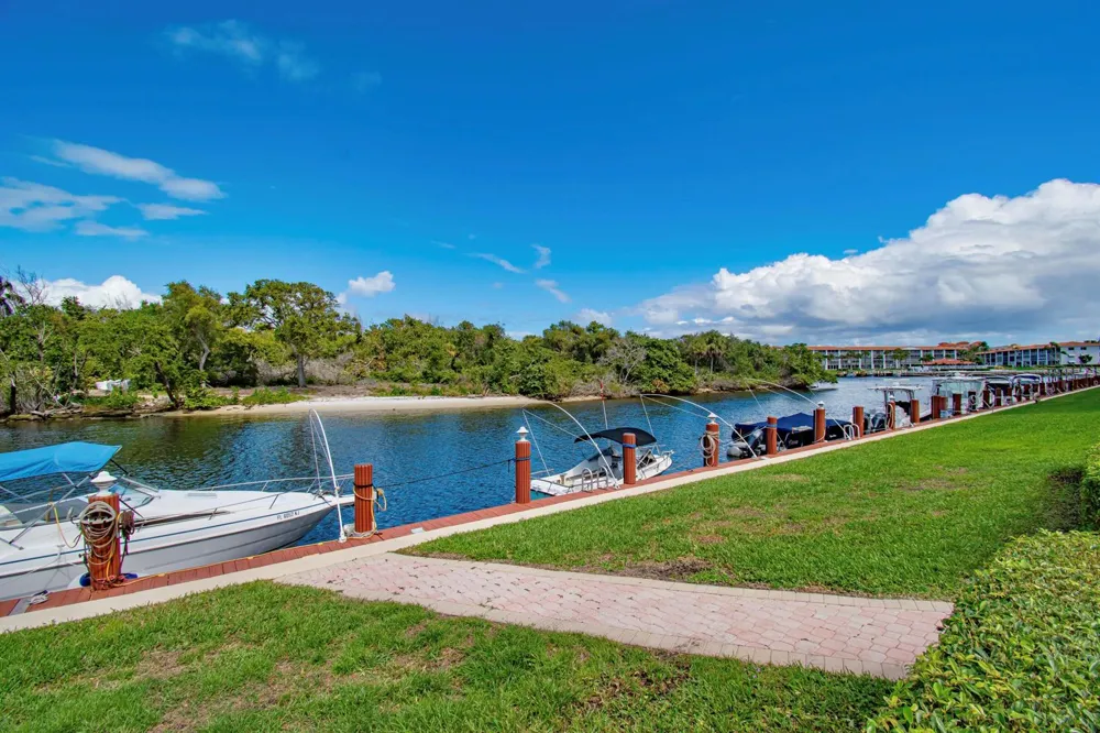 1629 Riverview Road #420 Deerfield Beach, FL 33441