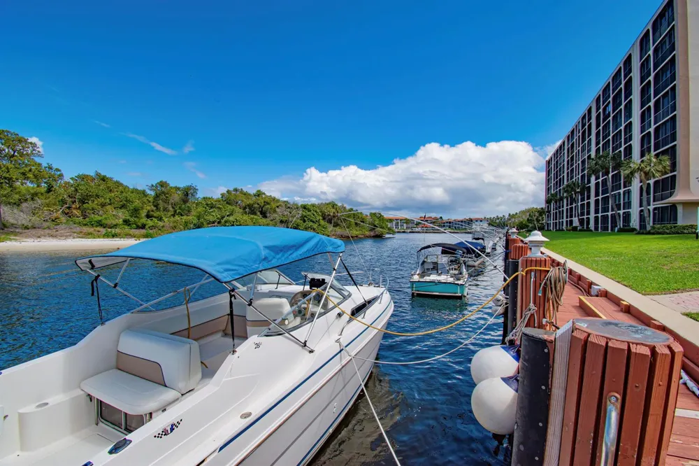 1629 Riverview Road #420 Deerfield Beach, FL 33441