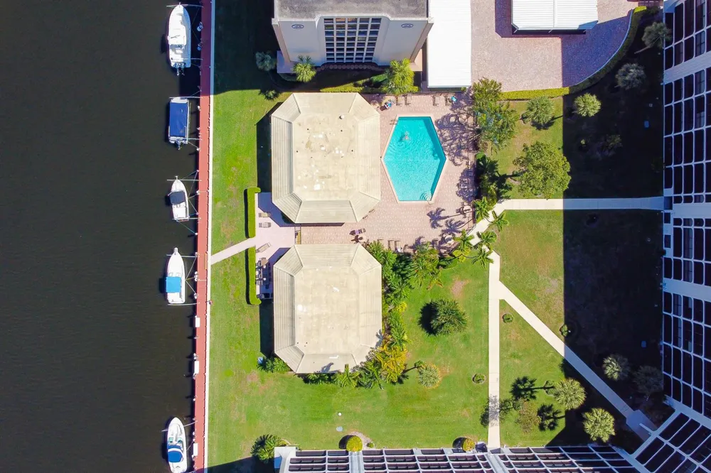 1629 Riverview Road #420 Deerfield Beach, FL 33441