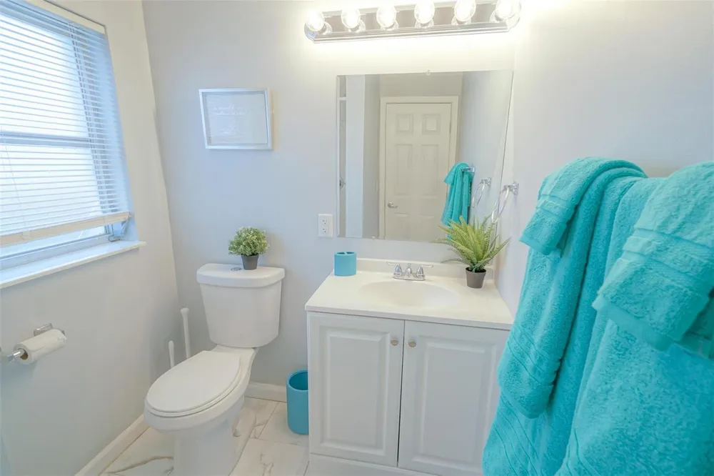 1102 SUNSET ROAD West Palm Beach, FL 33401