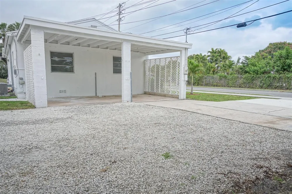 1102 SUNSET ROAD West Palm Beach, FL 33401