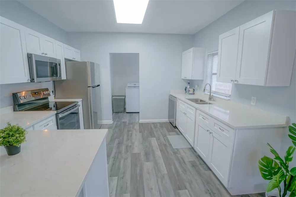 1102 SUNSET ROAD West Palm Beach, FL 33401