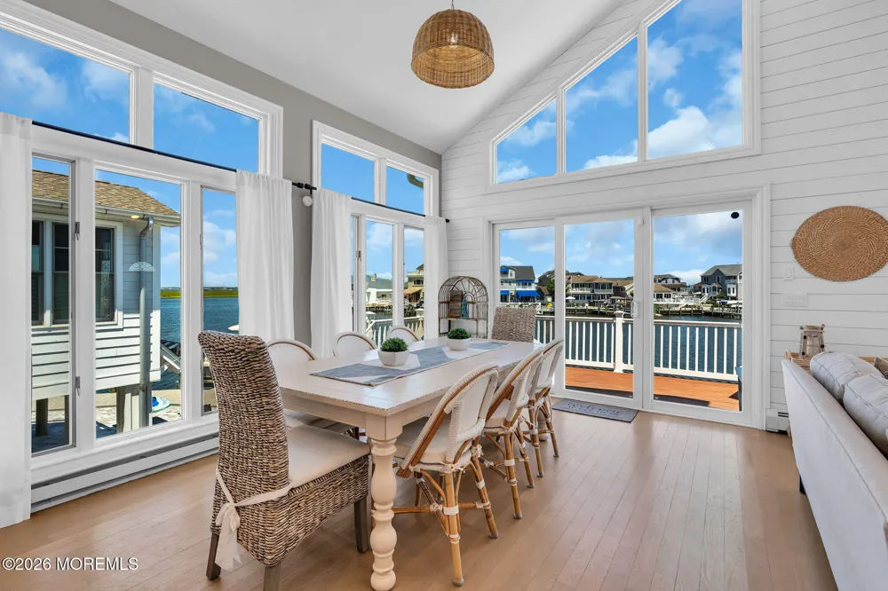 346 W Bayview Drive Lavallette, NJ 08735