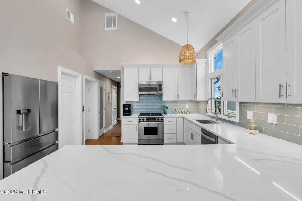 346 W Bayview Drive Lavallette, NJ 08735