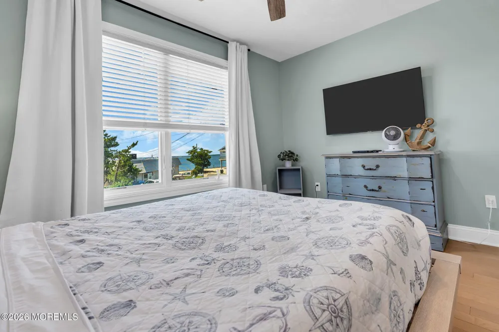 346 W Bayview Drive Lavallette, NJ 08735