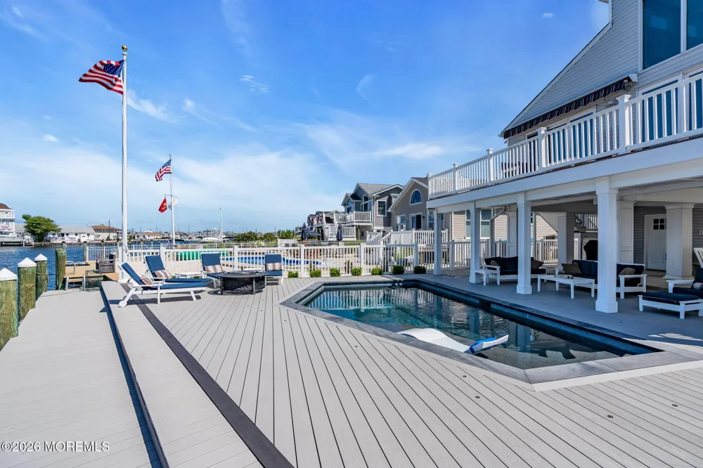 346 W Bayview Drive Lavallette, NJ 08735