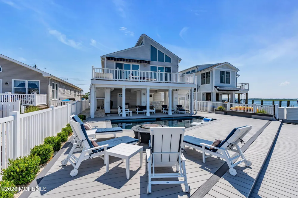 346 W Bayview Drive Lavallette, NJ 08735