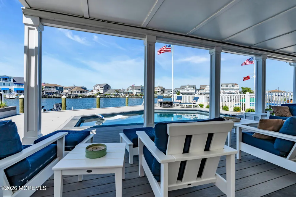 346 W Bayview Drive Lavallette, NJ 08735