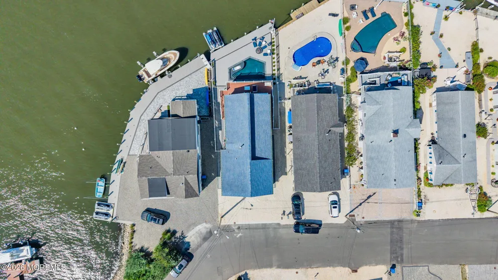 346 W Bayview Drive Lavallette, NJ 08735