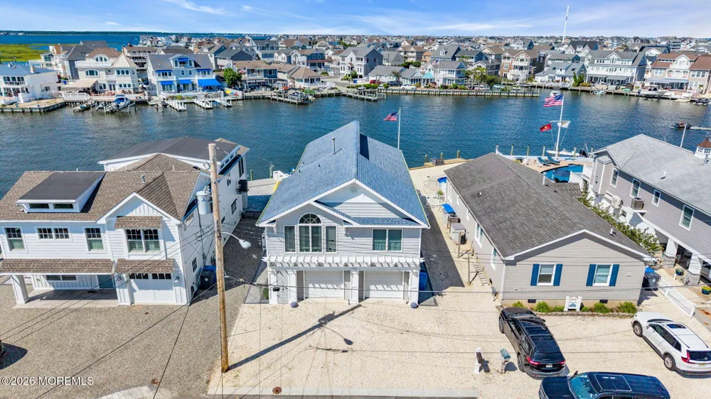 346 W Bayview Drive Lavallette, NJ 08735