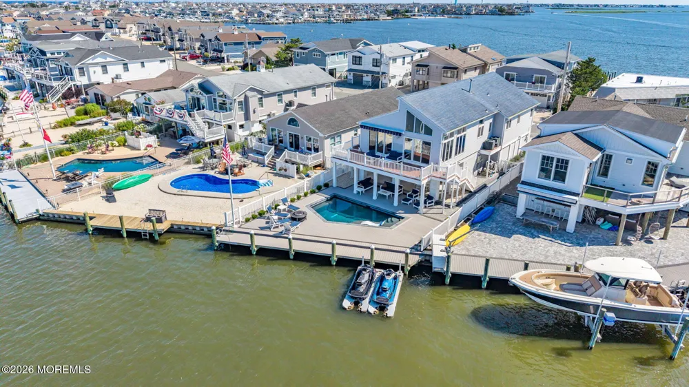 346 W Bayview Drive Lavallette, NJ 08735