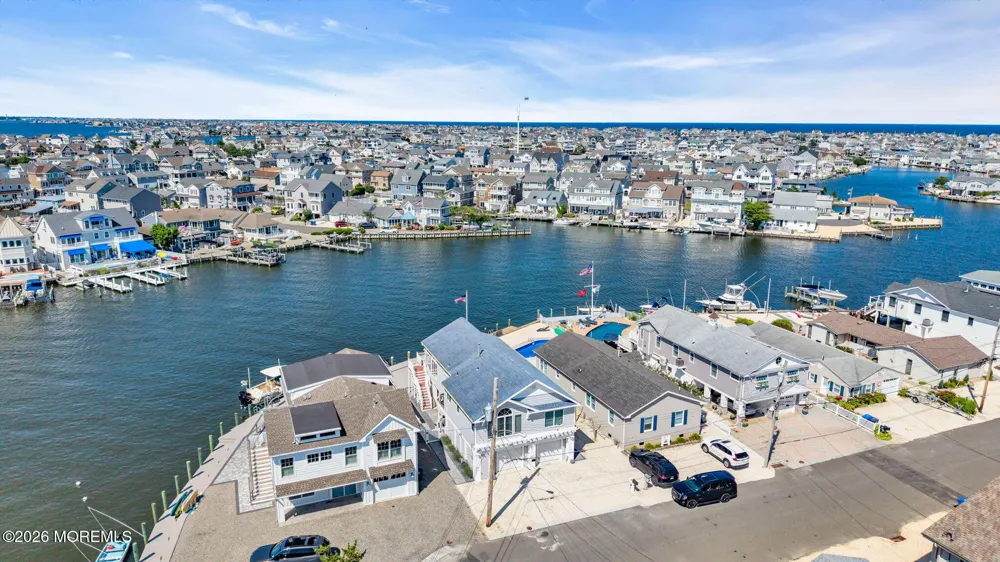 346 W Bayview Drive Lavallette, NJ 08735