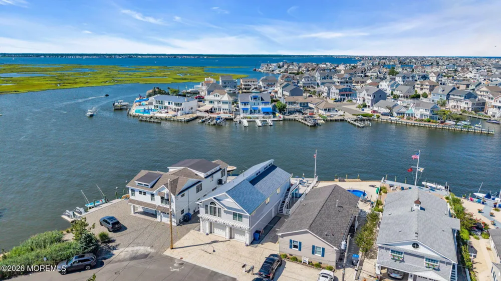 346 W Bayview Drive Lavallette, NJ 08735