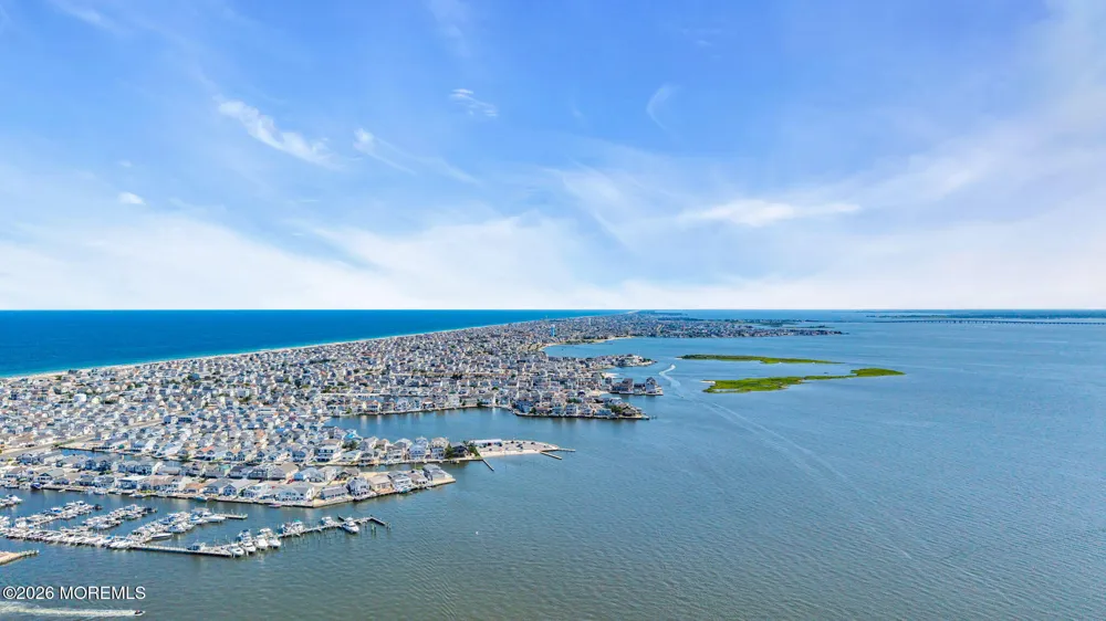 346 W Bayview Drive Lavallette, NJ 08735