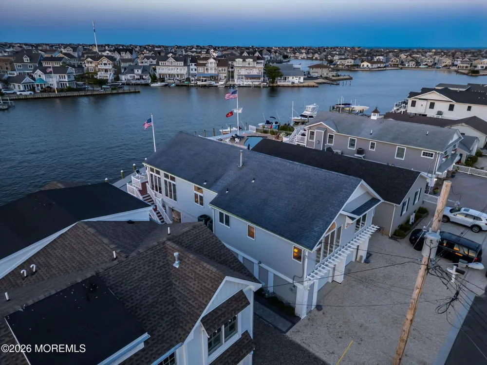 346 W Bayview Drive Lavallette, NJ 08735