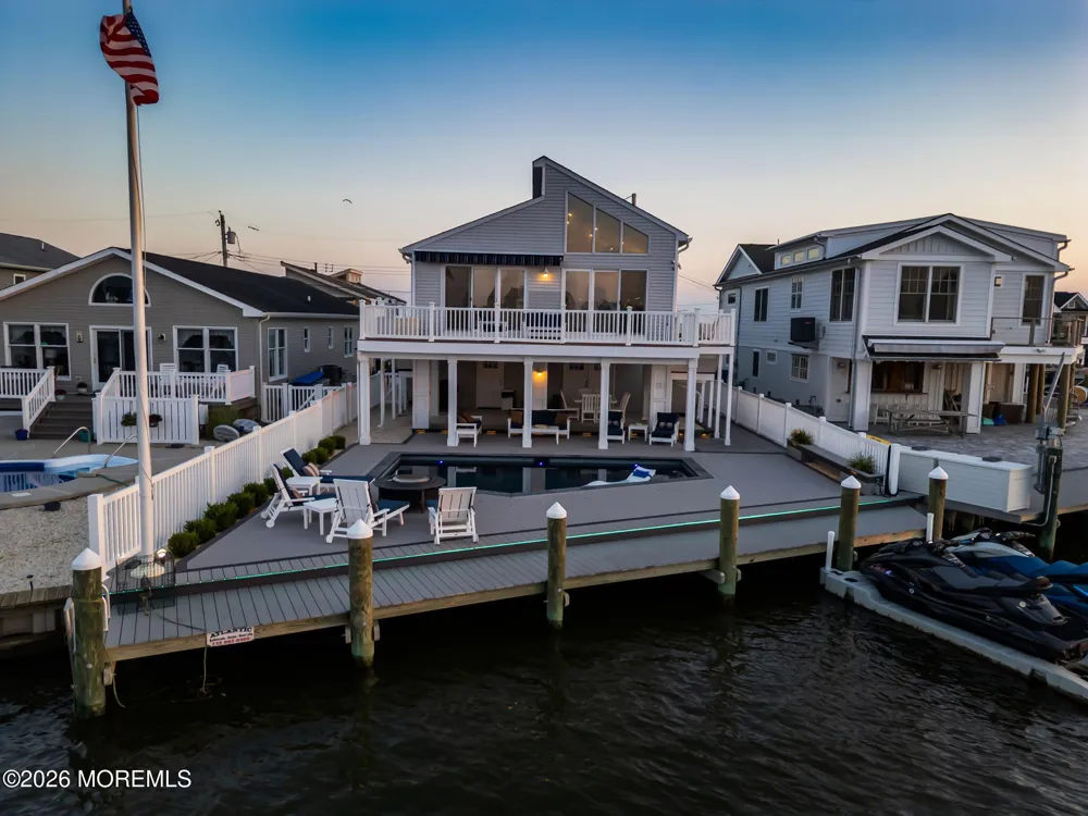 346 W Bayview Drive Lavallette, NJ 08735
