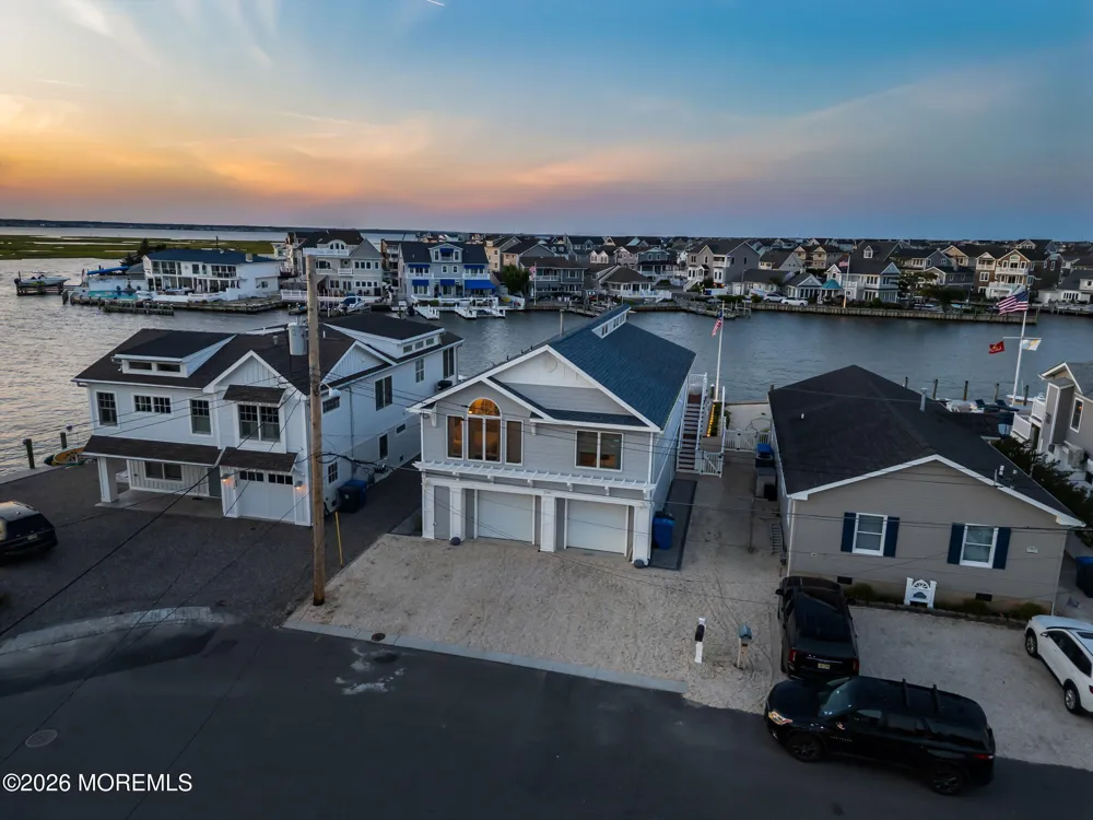 346 W Bayview Drive Lavallette, NJ 08735
