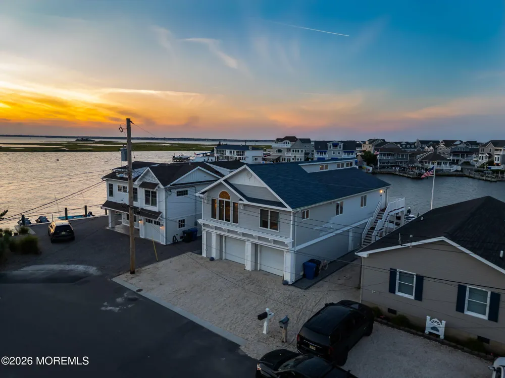 346 W Bayview Drive Lavallette, NJ 08735